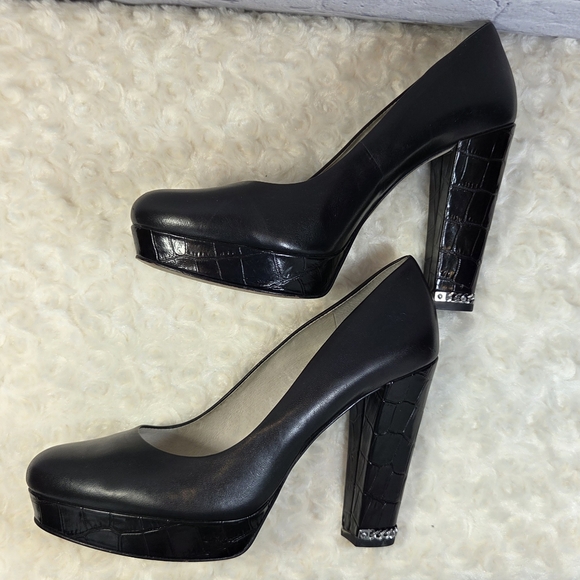 Michael Kors Black Leather Heels - Picture 5 of 9